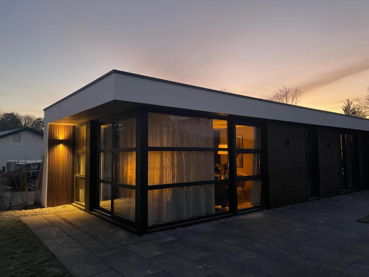 Edelhert, Moderne En Comfortabele Vakantiewoning Met Hottub! Ermelo Exteriör bild